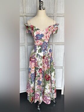 Vintage Moda International Off-Shoulder Floral Midi Dress